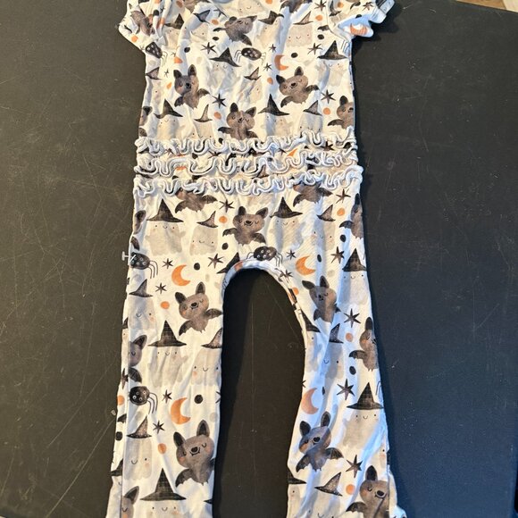 Doodalou White Halloween Print Short Sleeve One Piece Babies Size 12-18M NEW 157 - Picture 2 of 2